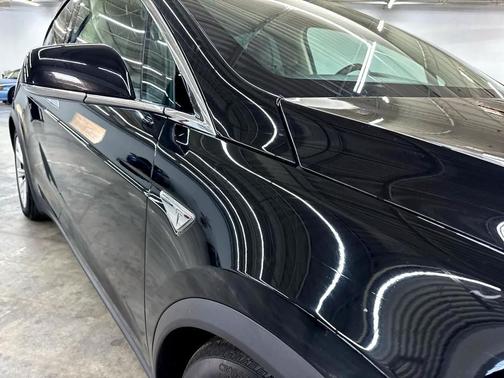 2016 Tesla Model X AWD 4dr 75D