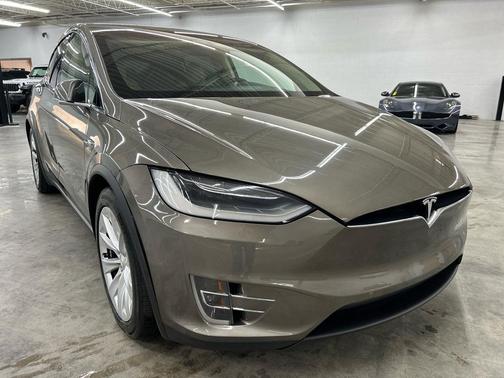 2016 Tesla Model X AWD 4dr 90D