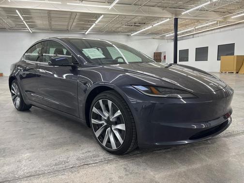 2025 Tesla Model 3 Long Range