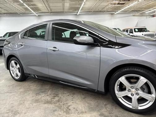 2018 Chevrolet Volt LT