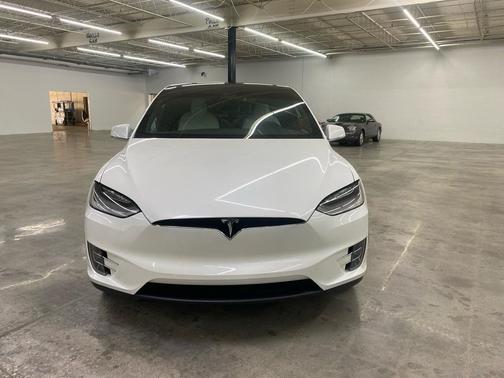 2020 Tesla Model X Long Range Plus AWD