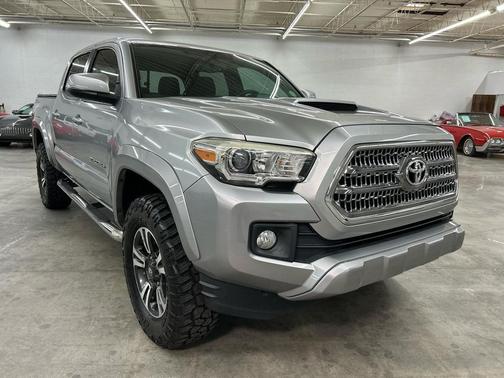 2016 Toyota Tacoma TRD Sport
