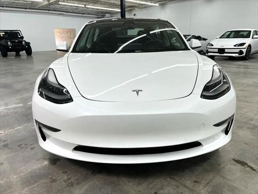 2022 Tesla Model 3 Standard Range