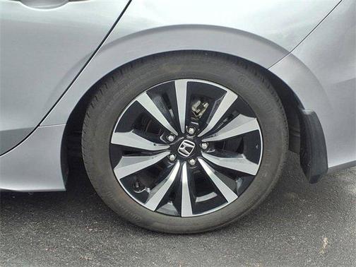 2024 Honda Civic EX-L