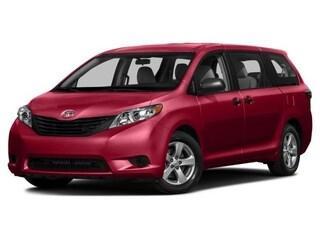 2016 Toyota Sienna LE
