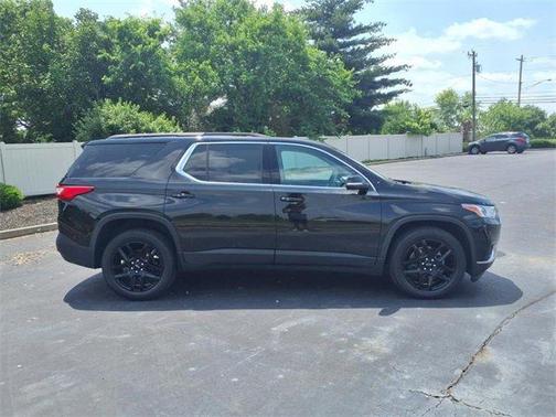 2021 Chevrolet Traverse LT Leather