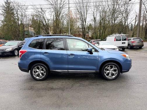 2016 Subaru Forester 2.5i Touring