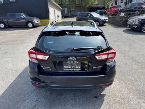 2018 Subaru Impreza 2.0i Premium