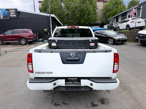 Glacier White 2018 Nissan Frontier S
