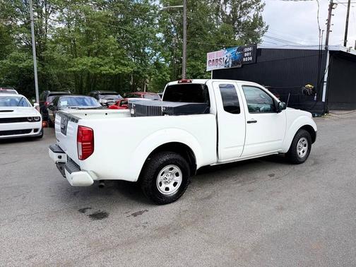 Glacier White 2018 Nissan Frontier S