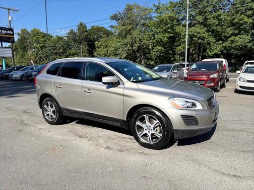 2013 Volvo XC60 T6 Premier Plus