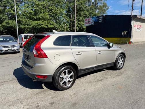 2013 Volvo XC60 T6 Premier Plus