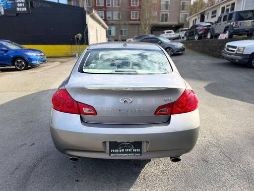 Gray 2008 INFINITI G35 Journey