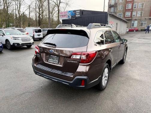 2019 Subaru Outback 2.5i Premium