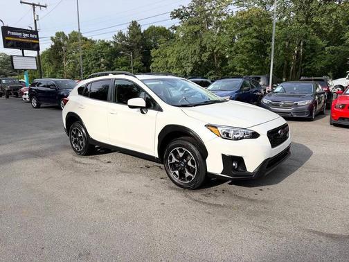 Crystal White Pearl 2020 Subaru Crosstrek Premium