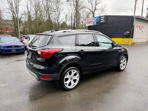 2019 Ford Escape Titanium