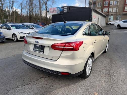 Tectonic 2015 Ford Focus SE
