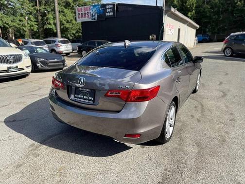 2013 Acura ILX 2.0L Technology