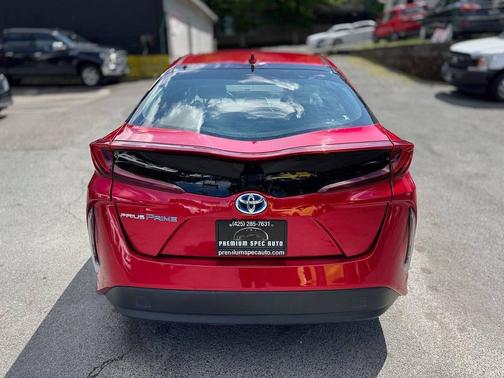 2018 Toyota Prius Prime Plus