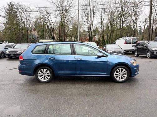 2019 Volkswagen Golf SportWagen TSI S