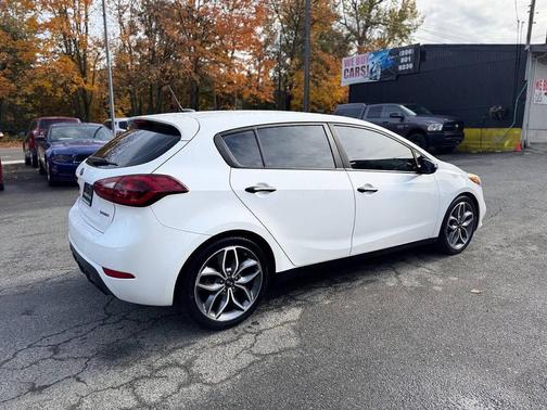 2016 Kia Forte SX