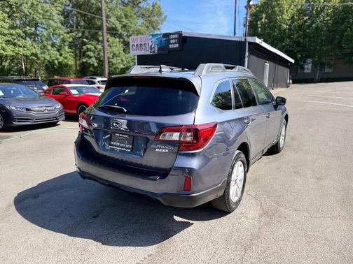Gray 2017 Subaru Outback 2.5i Premium
