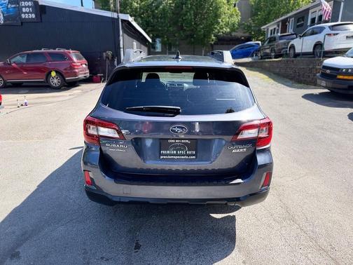 Gray 2017 Subaru Outback 2.5i Premium