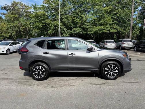2020 Nissan Rogue S