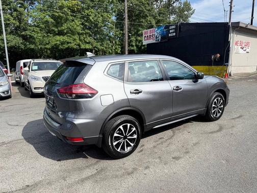 2020 Nissan Rogue S