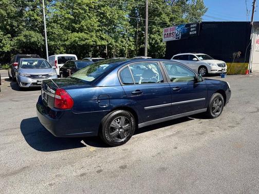 2004 Chevrolet Malibu Base
