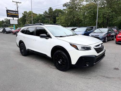 Crystal White Pearl 2020 Subaru Outback Base