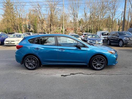 2019 Subaru Impreza 2.0i