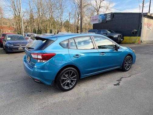 2019 Subaru Impreza 2.0i