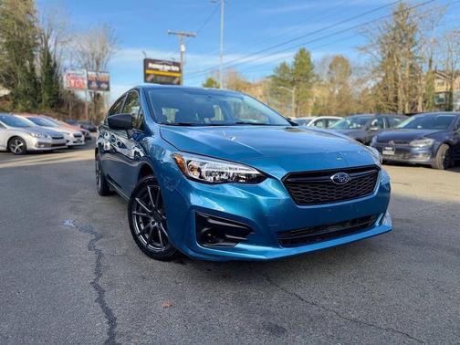 2019 Subaru Impreza 2.0i