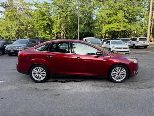 2017 Ford Focus Titanium