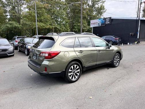 Wilderness Green Metallic 2017 Subaru Outback 2.5i Limited