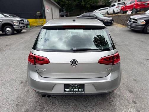 2016 Volkswagen Golf TSI S 4-Door