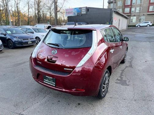 2016 Nissan Leaf S