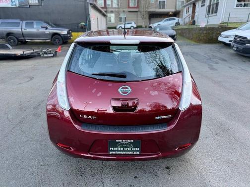 2016 Nissan Leaf S