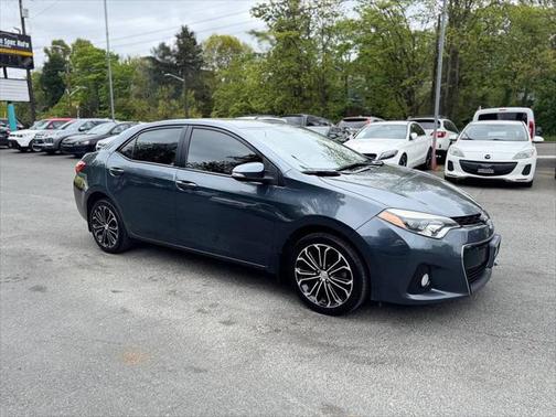 2015 Toyota Corolla S Plus