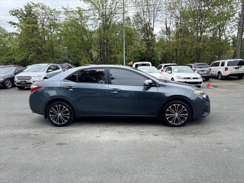 2015 Toyota Corolla S Plus