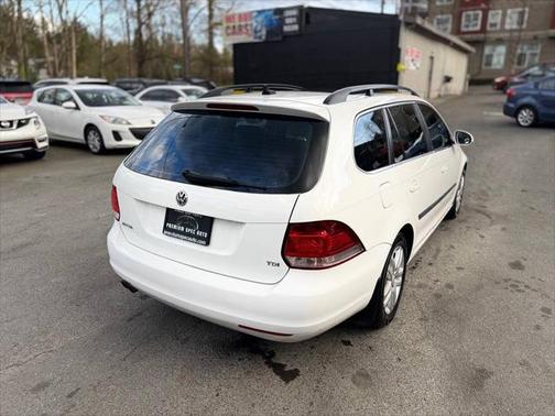 2011 Volkswagen Jetta SportWagen TDI