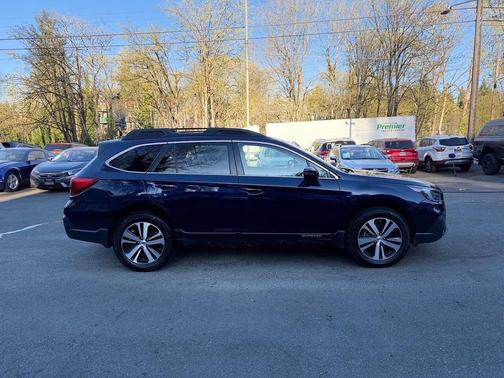 Dark Blue Pearl 2018 Subaru Outback 2.5i Limited