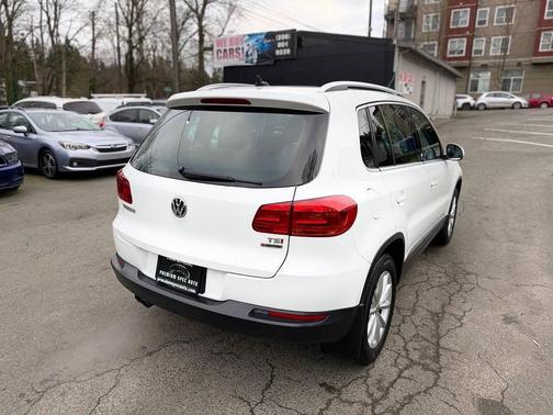 2017 Volkswagen Tiguan 2.0T Wolfsburg Edition