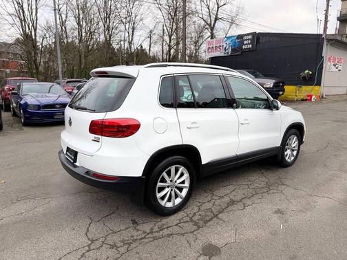 2017 Volkswagen Tiguan 2.0T Wolfsburg Edition