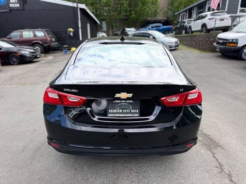 Mosaic Black Metallic 2016 Chevrolet Malibu 1LT