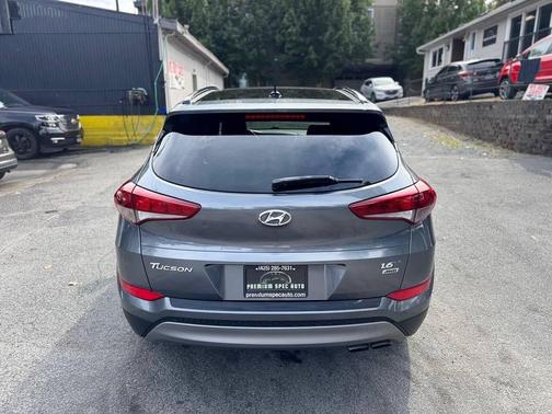 2017 Hyundai TUCSON Night