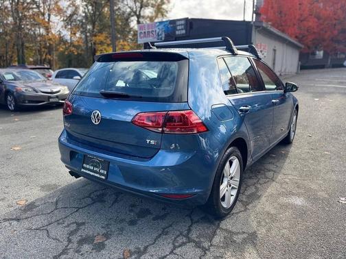 2017 Volkswagen Golf TSI Wolfsburg Edition 4-Door