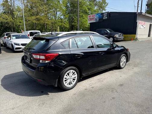 2018 Subaru Impreza 2.0i Premium