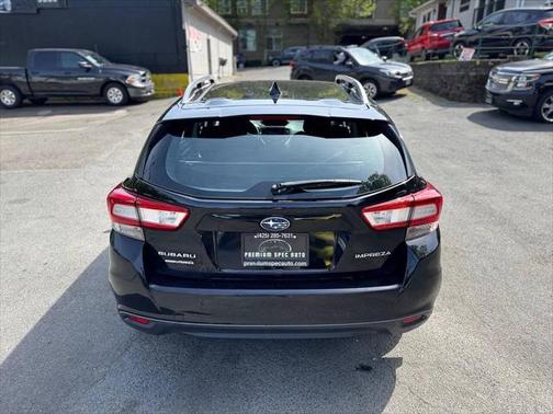 2018 Subaru Impreza 2.0i Premium
